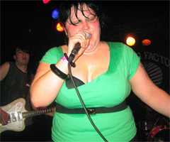   (Beth Ditto)