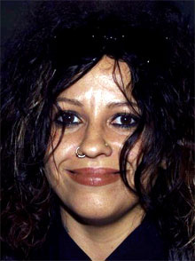   (Linda Perry)